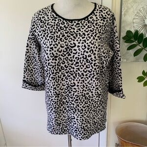NWT Michael Kors viscose blend bone/black animal print sweater size XL